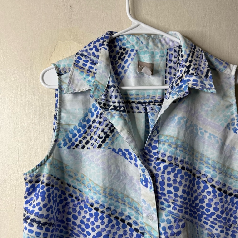 Chicos Blue Patterned Button Front Sleeveless Col… - image 2